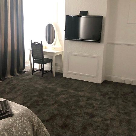 Ac Lounge 125 Daire Rochford Dış mekan fotoğraf