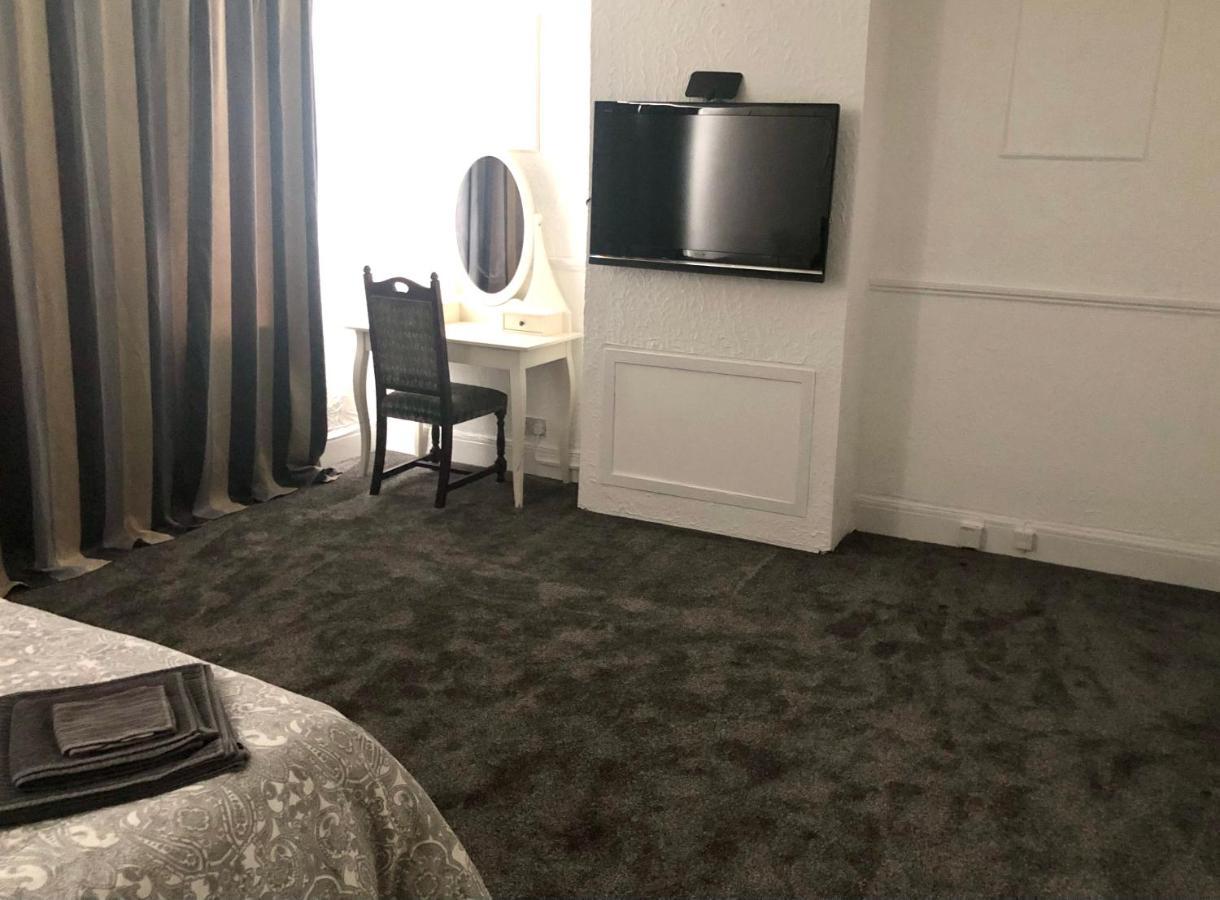 Ac Lounge 125 Daire Rochford Dış mekan fotoğraf